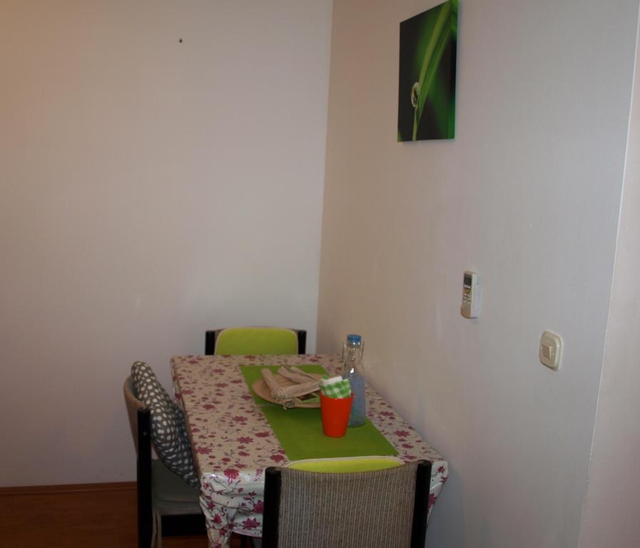 Apartment Luna โพลเช ภายนอก รูปภาพ