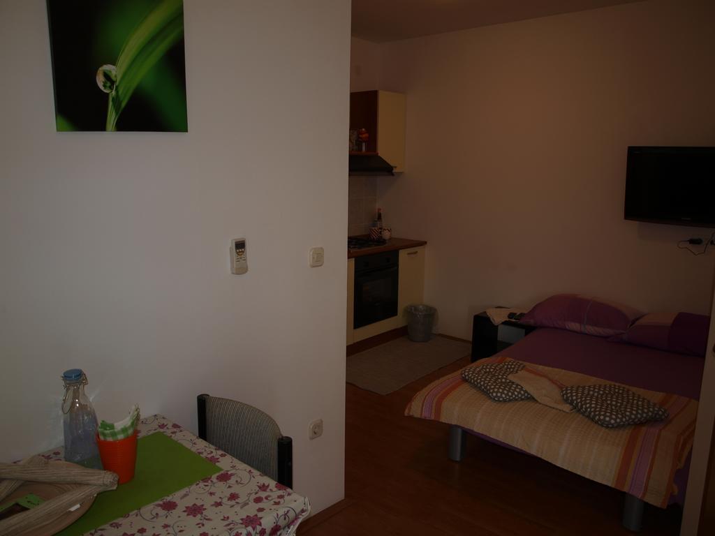 Apartment Luna โพลเช ภายนอก รูปภาพ