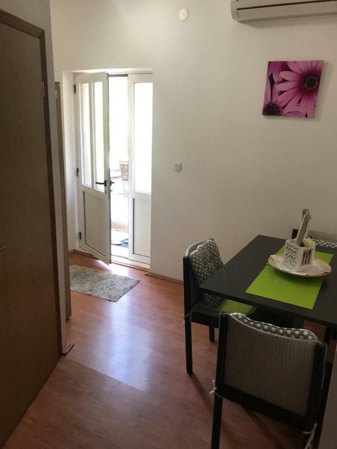 Apartment Luna โพลเช ภายนอก รูปภาพ
